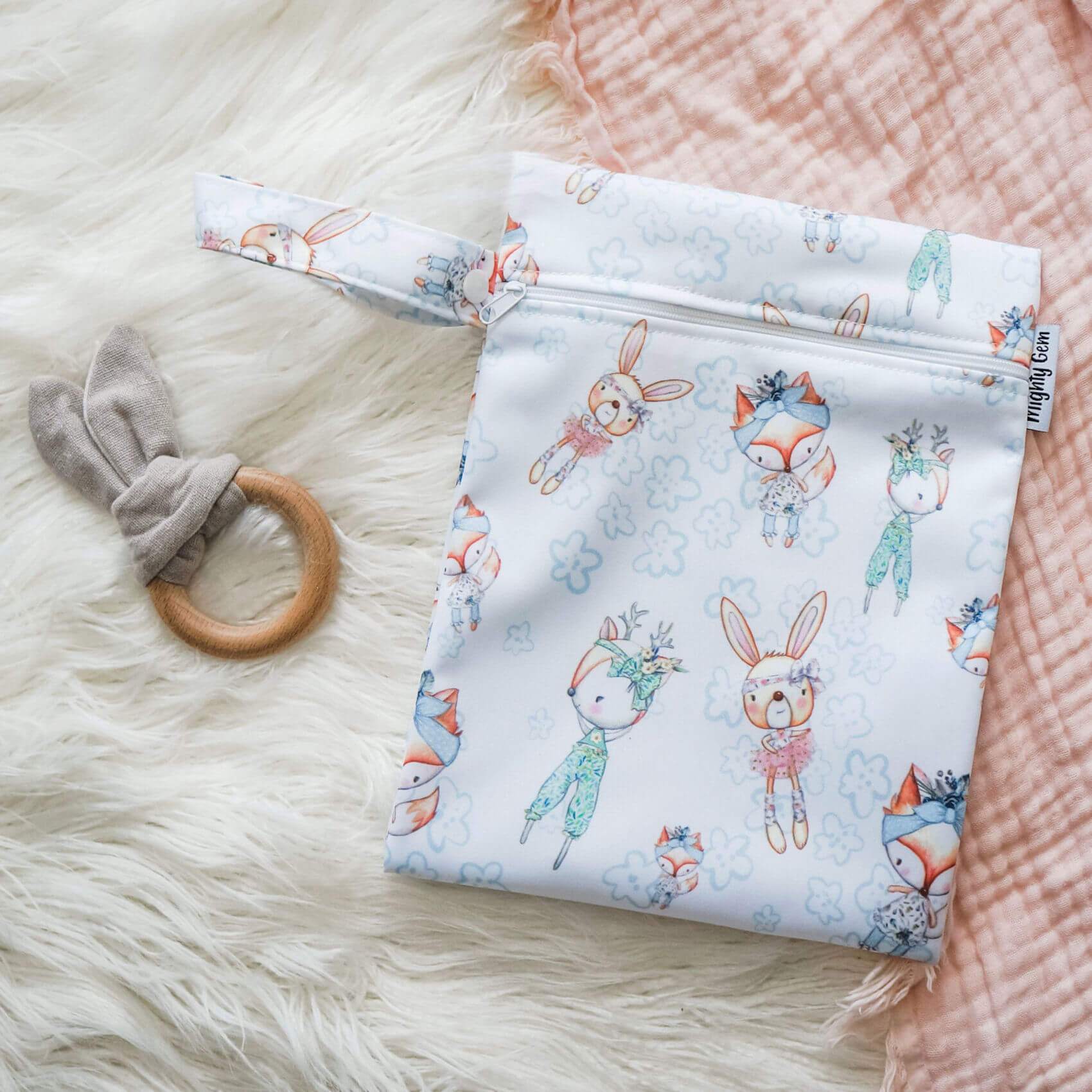 Boho Buddies Medium Wet Bag with a Double layer of PUL - Image 4