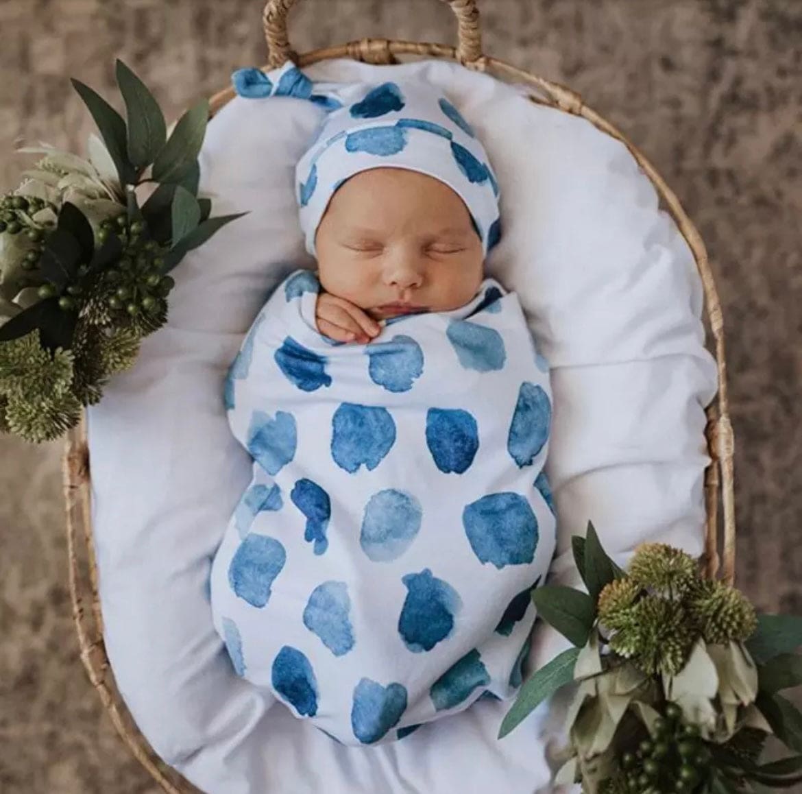 Newborn Lightweight Swaddle & Cap - Image 11