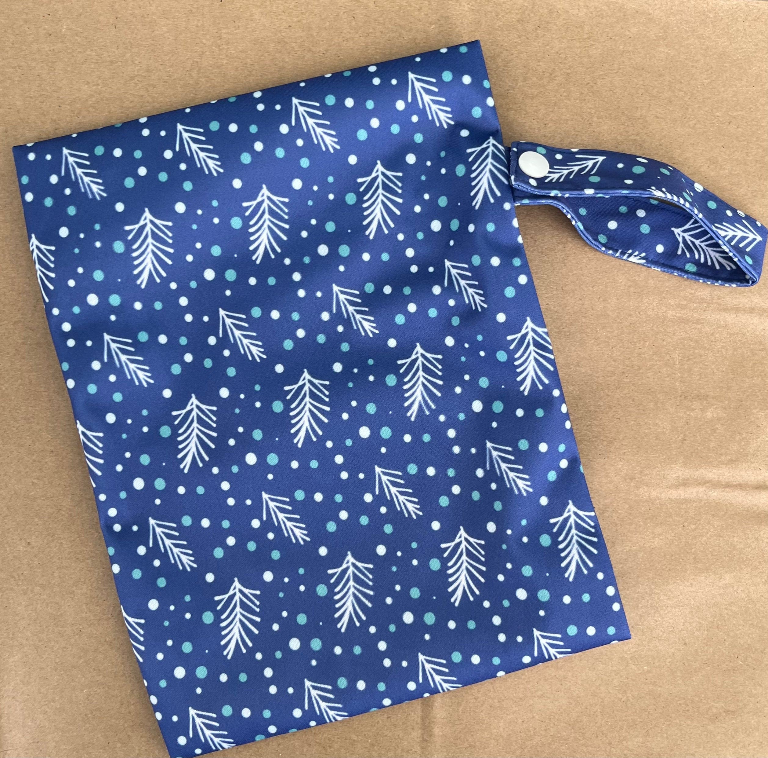 Medium Wet Bags - Image 38