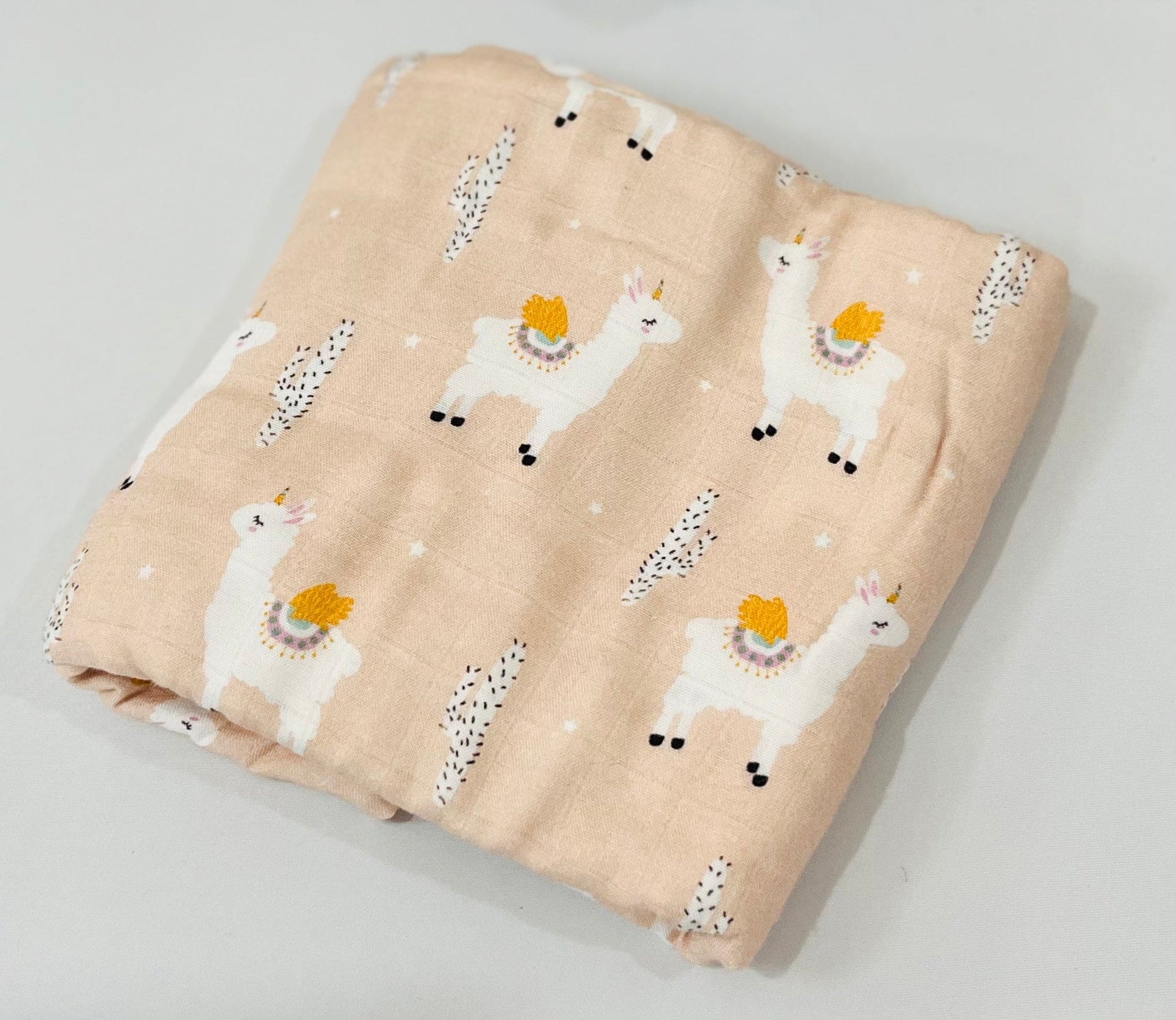 Lama Bamboo Cotton Swaddle - Image 3