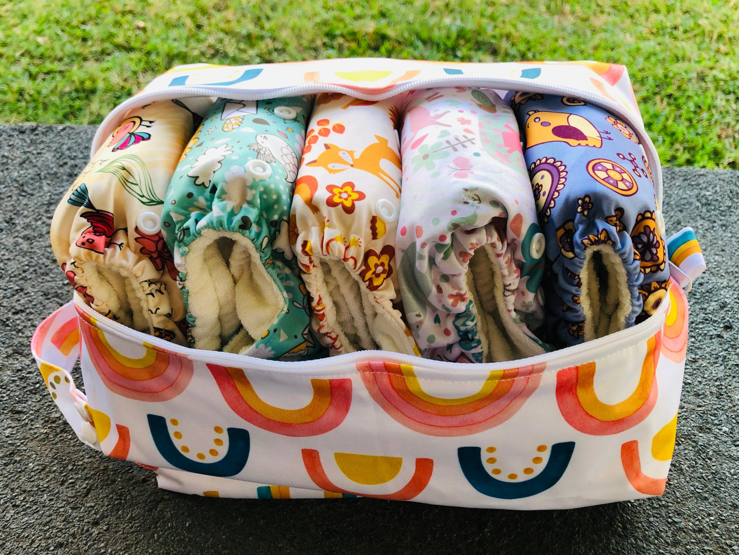 Earthy Leaves Nappy Wet Bag POD - Image 7